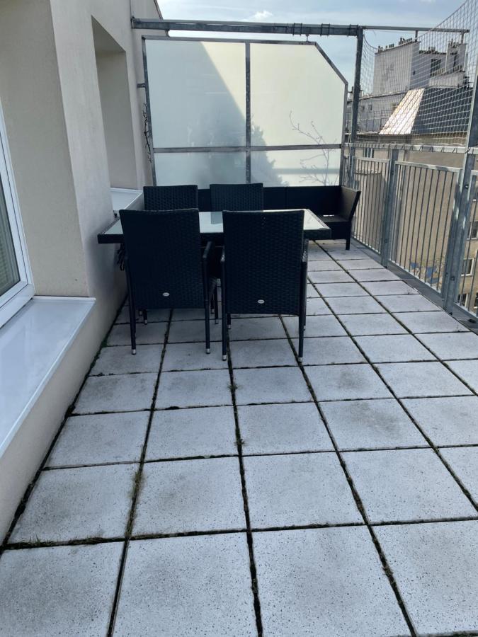 Nice Rooftop Hostel Vienna Exterior photo