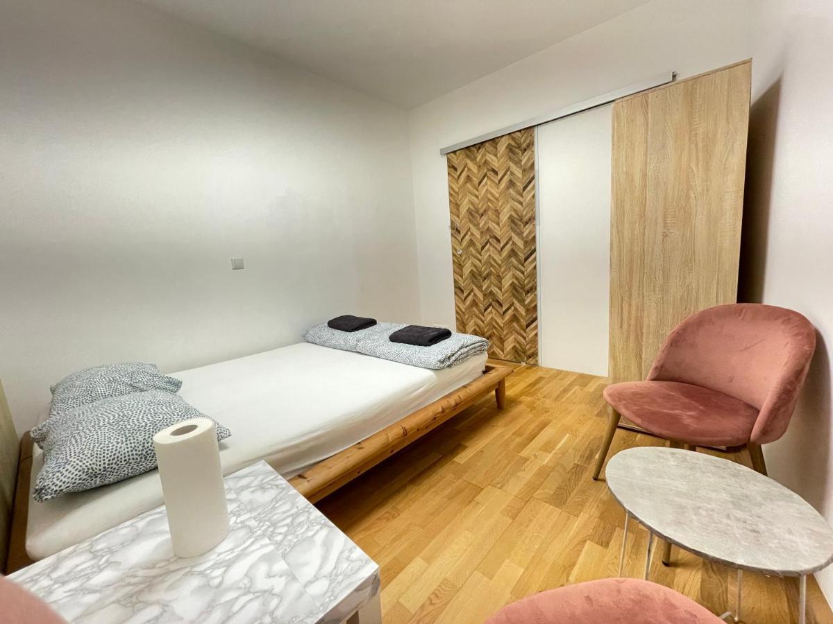 Nice Rooftop Hostel Vienna Exterior photo